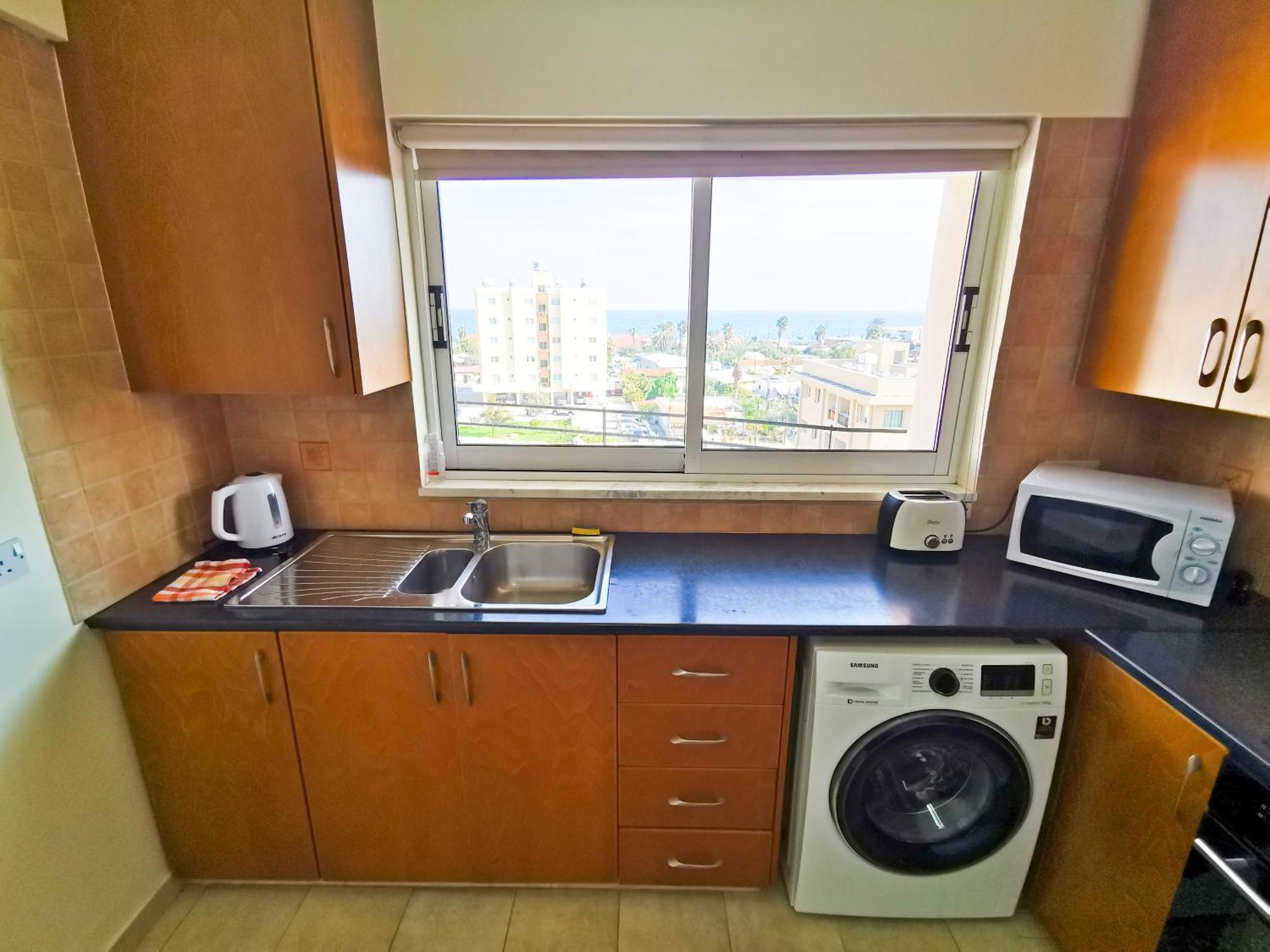 License To Chill Apartment Lárnaka Kültér fotó